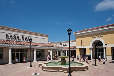 simon Orlando international premium outlets